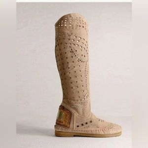 Karma of Charme boots